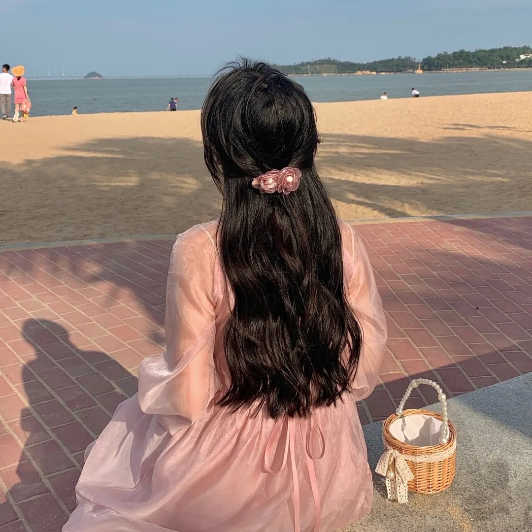 兰闺飞尸